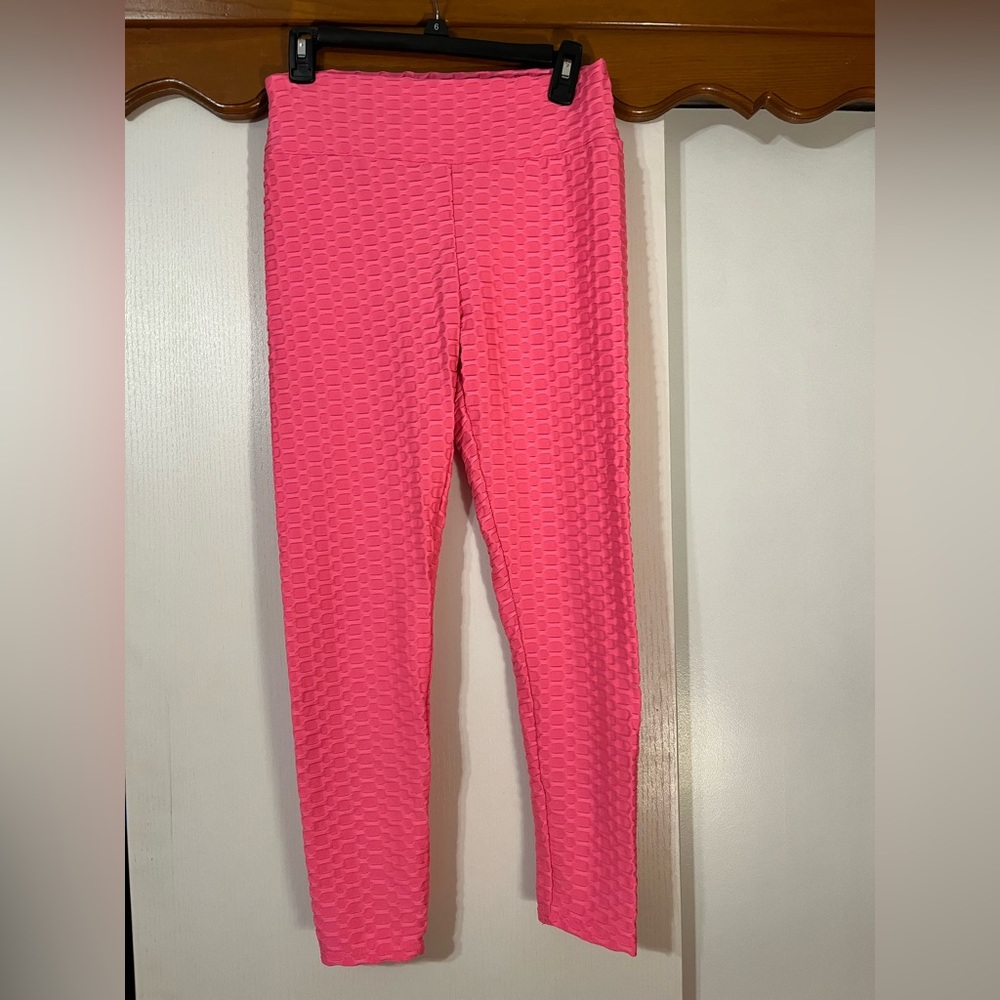 Pink leggings
